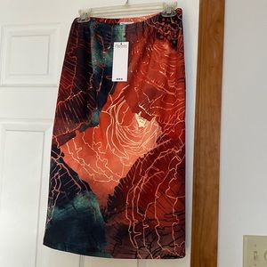 Nuggles skirt, size S women’s NWT